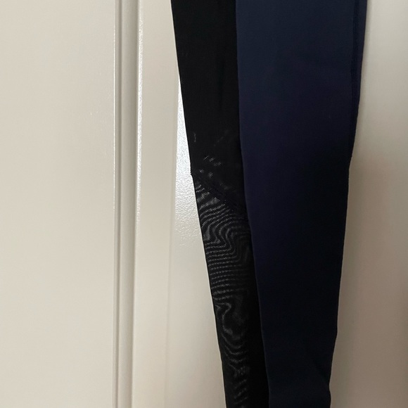 Athleta navy blue leggings with black mesh paneling size xs - Picture 2 of 7